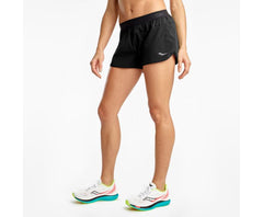 Saucony Outpace 2.5" Split Short Black | Women Bottoms