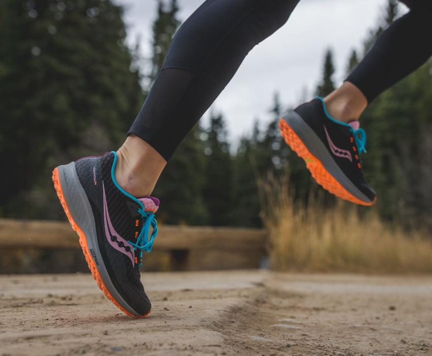 Saucony Canyon TR Future / Neon | Women Running