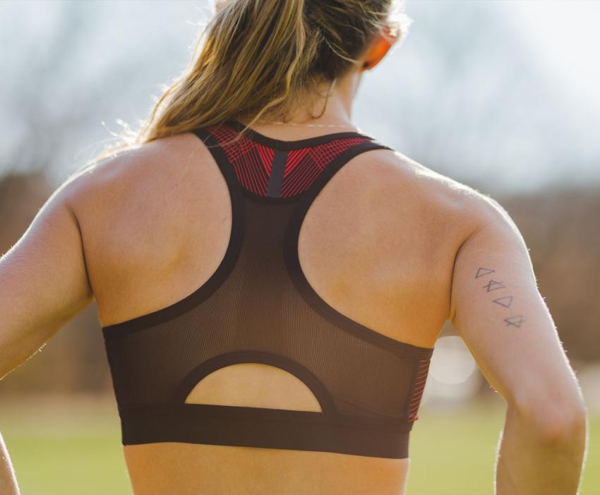 Saucony Elite Bra Top Black / Red | Women Tops