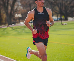 Saucony Elite Singlet Black / Red | Men Tops