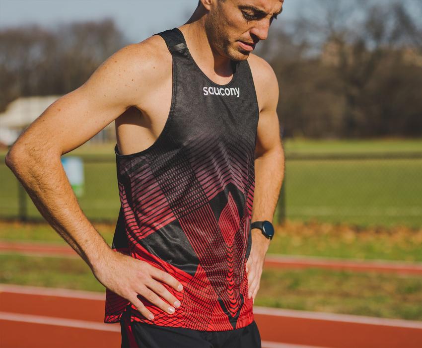 Saucony Elite Singlet Black / Red | Men Tops