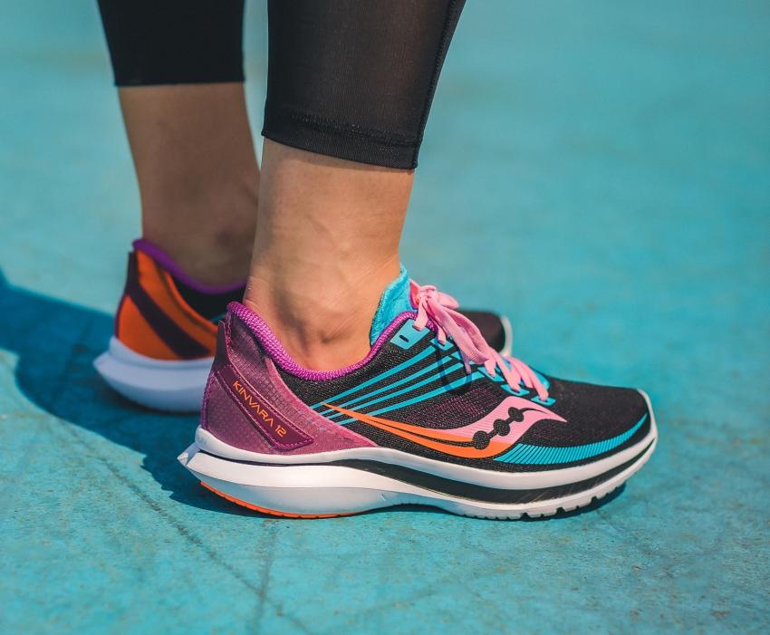 Saucony Kinvara 12 Future / Neon | Women Running