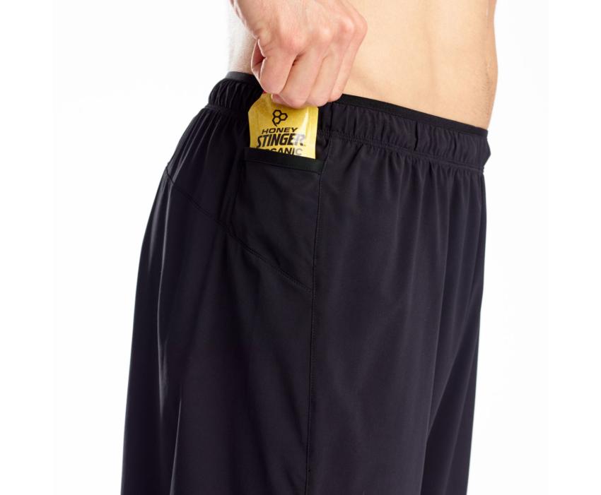 Saucony Outpace 7" Short Black | Men Bottoms