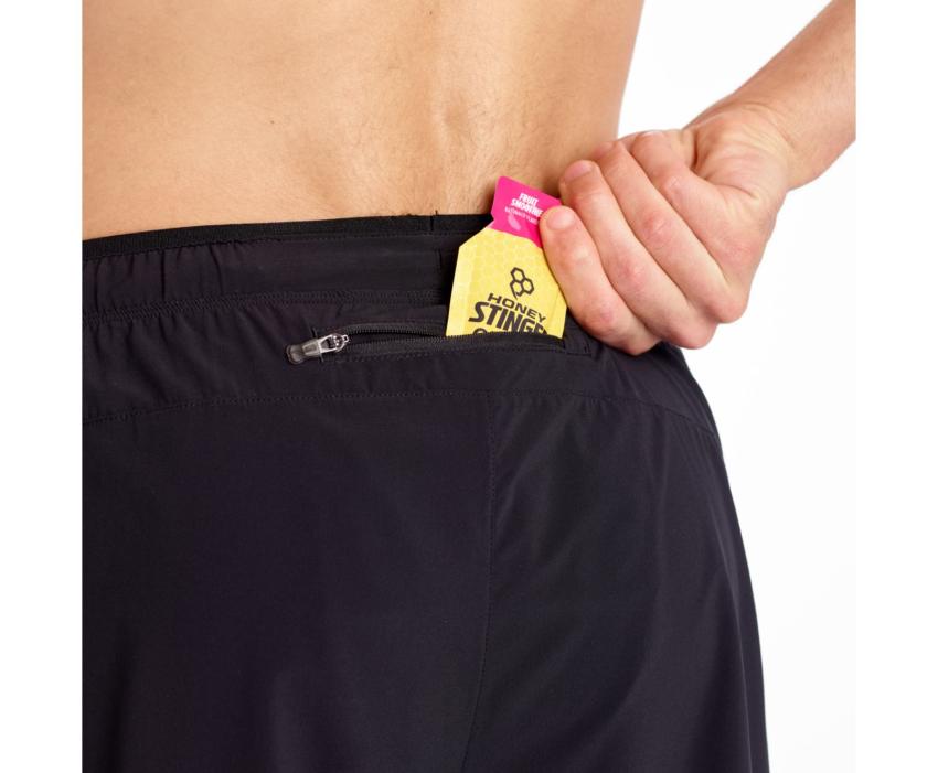 Saucony Outpace 7" Short Black | Men Bottoms